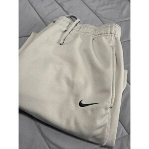 Nike Men's Therma Fit Light Grey Sweatpants XL